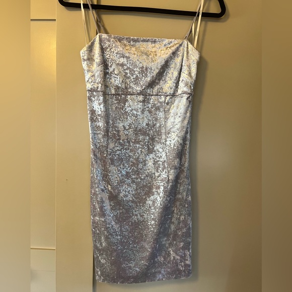 Forever 21 Dresses & Skirts - Mini crushed velvet light lavender dress. Never worn but do not have the tags